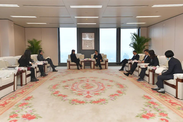 陈胜光会见进出口银行广东省分行行长刘亚一行.jpg