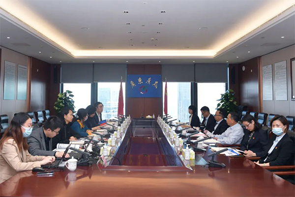 陈胜光会见浦发银行广州分行行长陈晓蕾.jpg